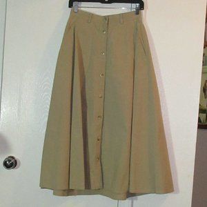 Long Tan Full Skirt Size 6 LIZSPORT